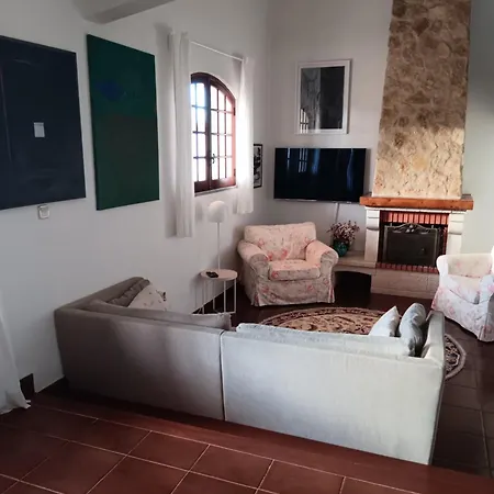 Casa Com Arte - With Swimming Pool بيت للعطل